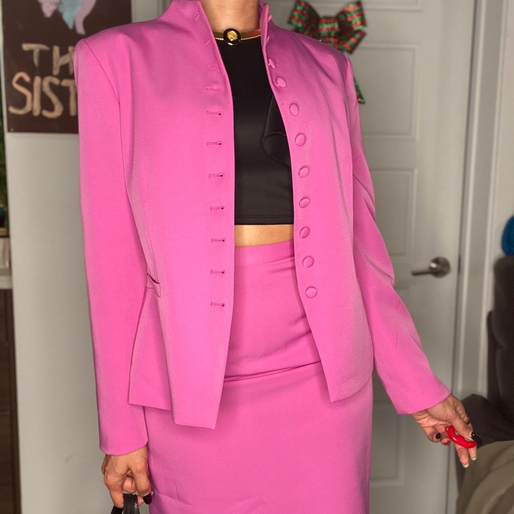 Vintage NYP pink & powerful SKIRT SUIT 8